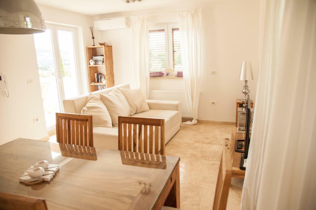 Apartment In Villa, Near Piran Strunjan Exterior photo